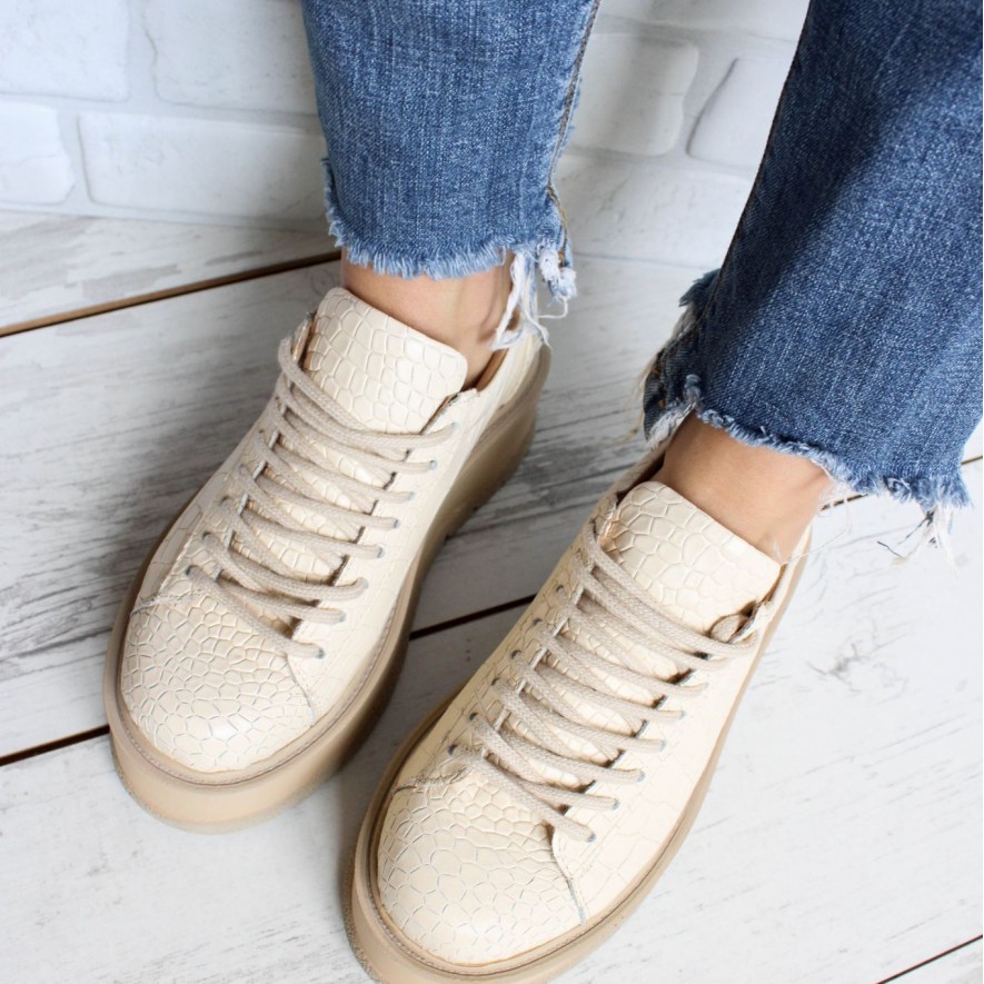 *. Sneakers - Medellin - Croco Nude