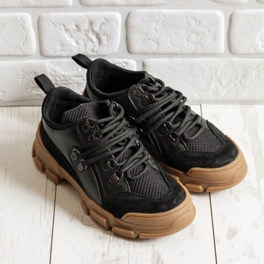 *  Sneakers - Mondo - Utility