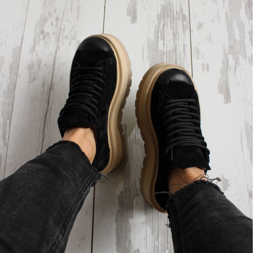 *. Sneakers - Medellin - Velur Duo