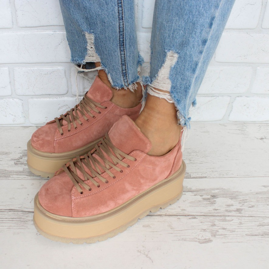 *. Sneakers - Medellin - Peach