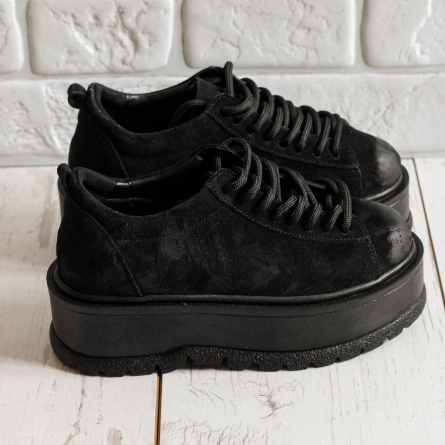 *. Sneakers - Medellin - Velur Black