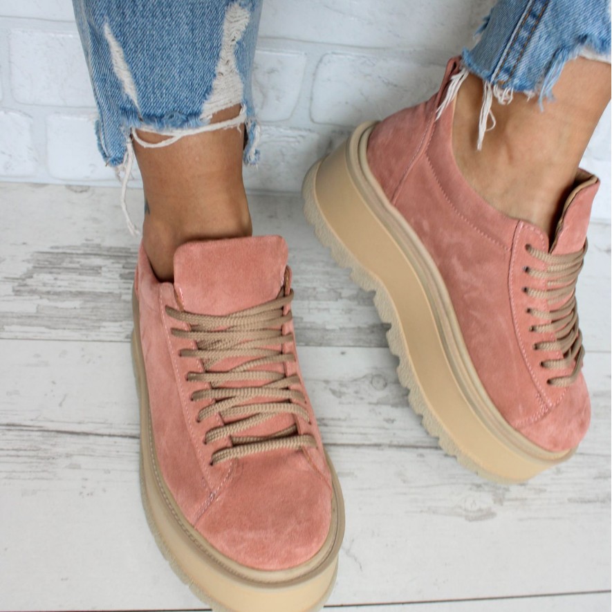 *. Sneakers - Medellin - Peach