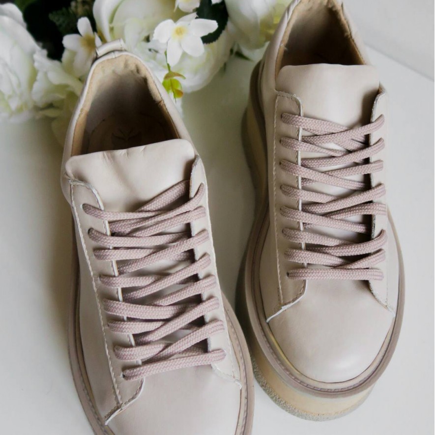 *. Sneakers - Medellin - Nude - Basic