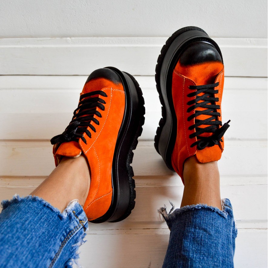 *. Sneakers - Medellin - Orange - Basic