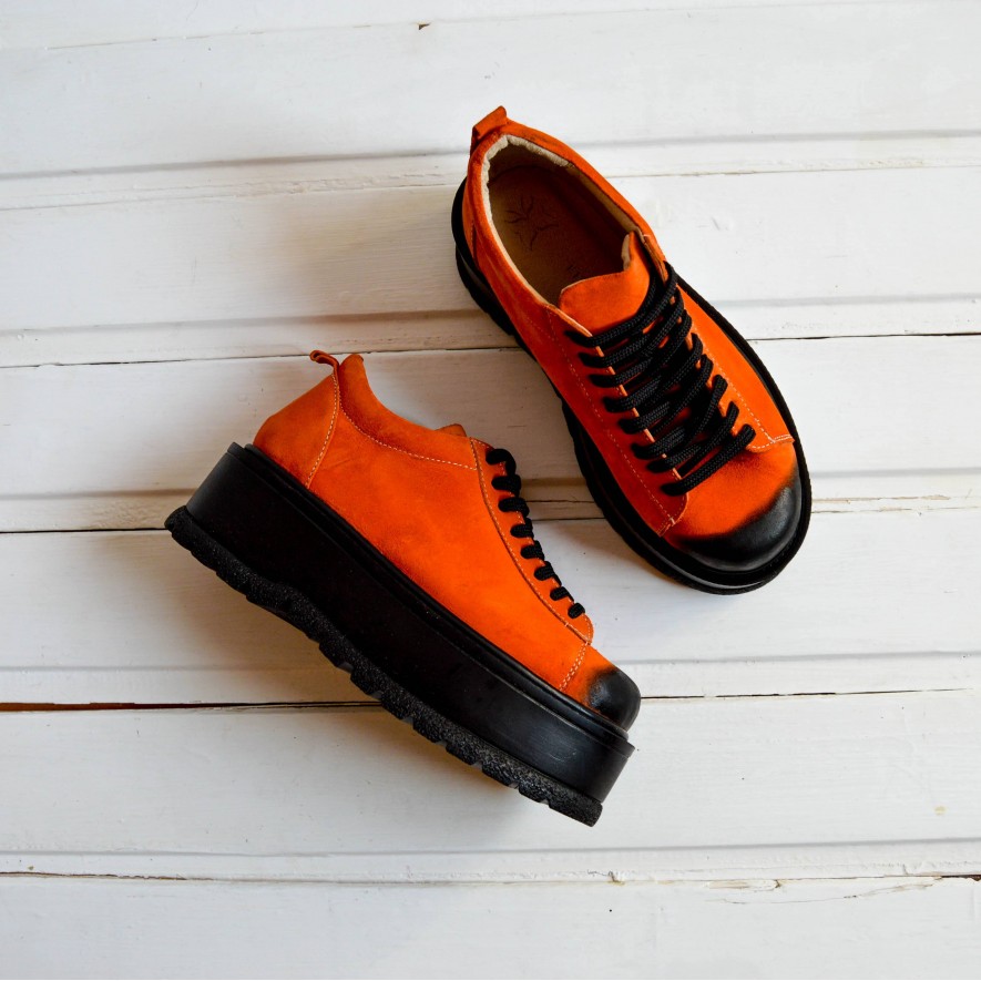 *. Sneakers - Medellin - Orange - Basic