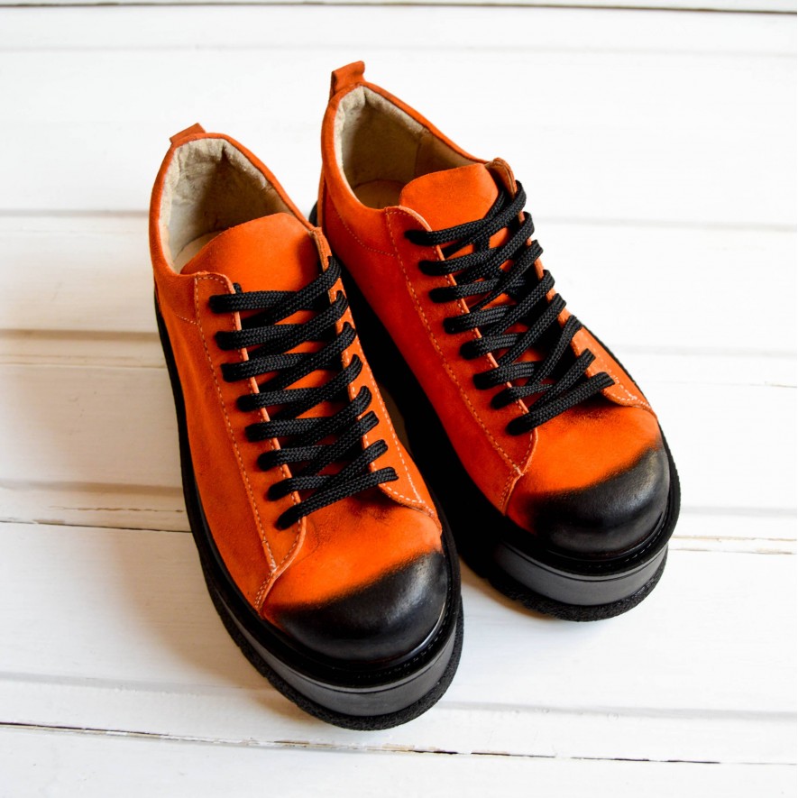 *. Sneakers - Medellin - Orange - Basic