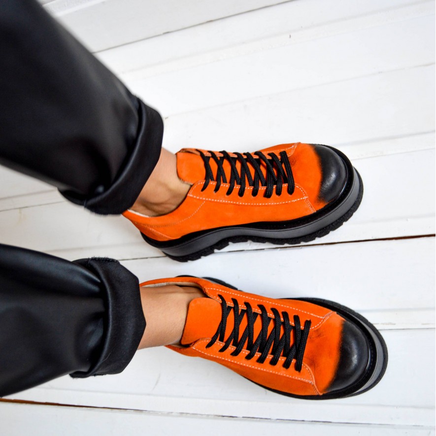 *. Sneakers - Medellin - Orange - Basic