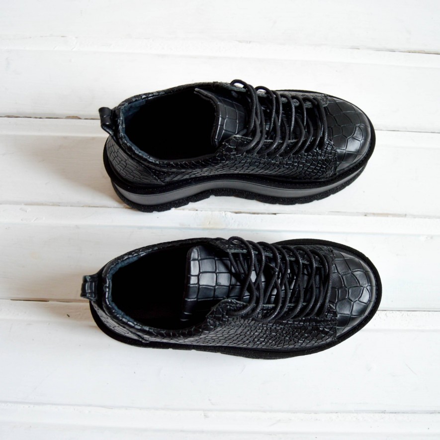 *. Sneakers - Medellin - Croco Black 