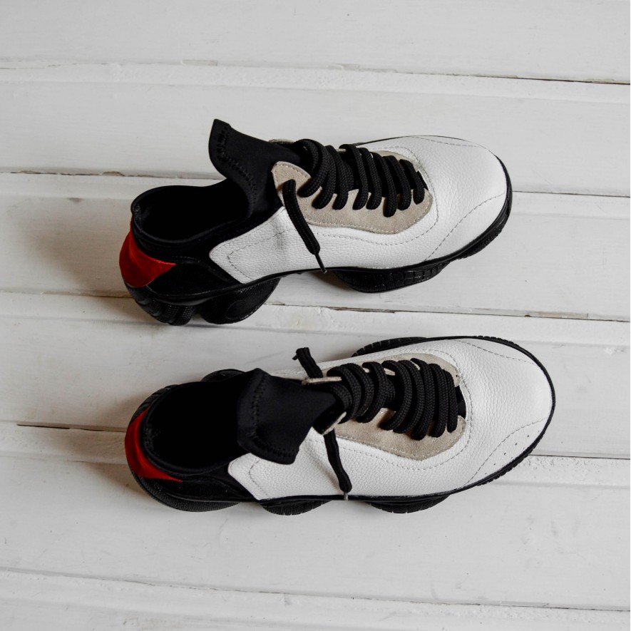 * Sneakers - Easy - White 