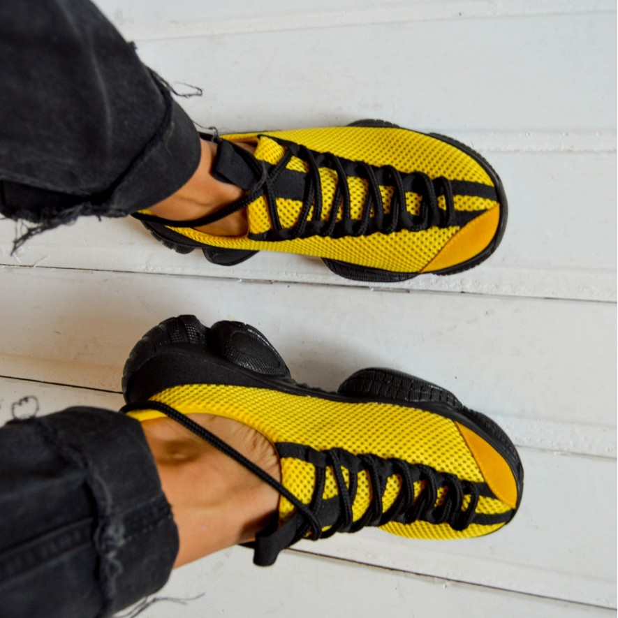 * Sneakers - Fly - Bee - UNISEX