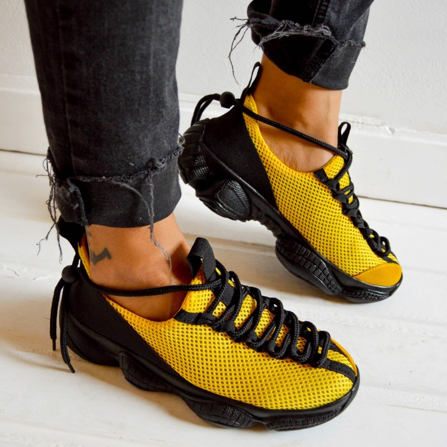 * Sneakers - Fly - Bee - UNISEX