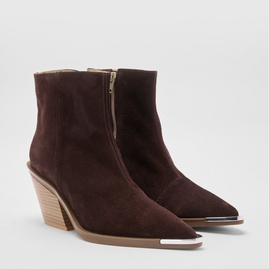       Ciocate - Essence - Chocolate 