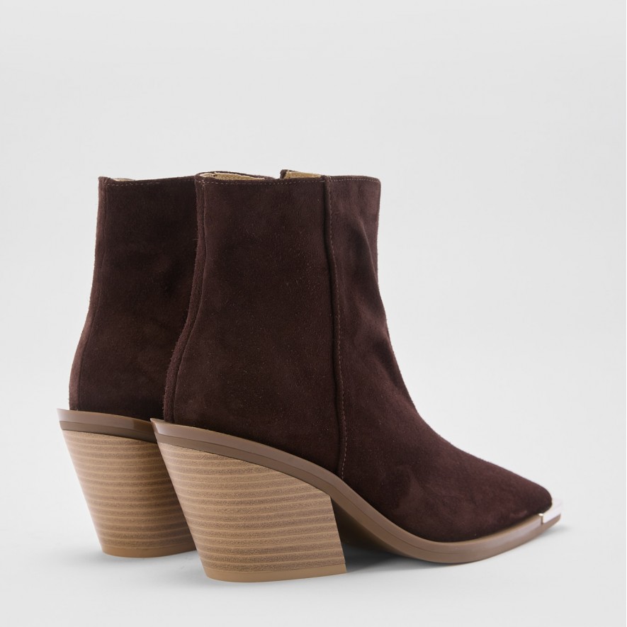       Ciocate - Essence - Chocolate 