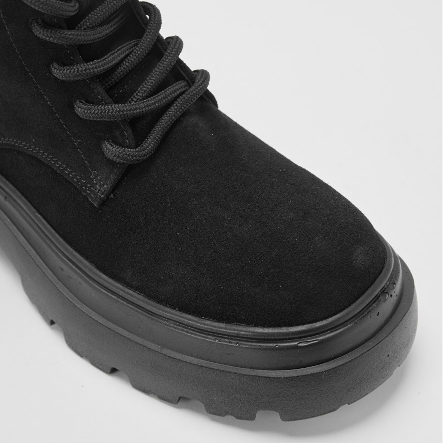         Ghete - Atlas Short - Velur Black