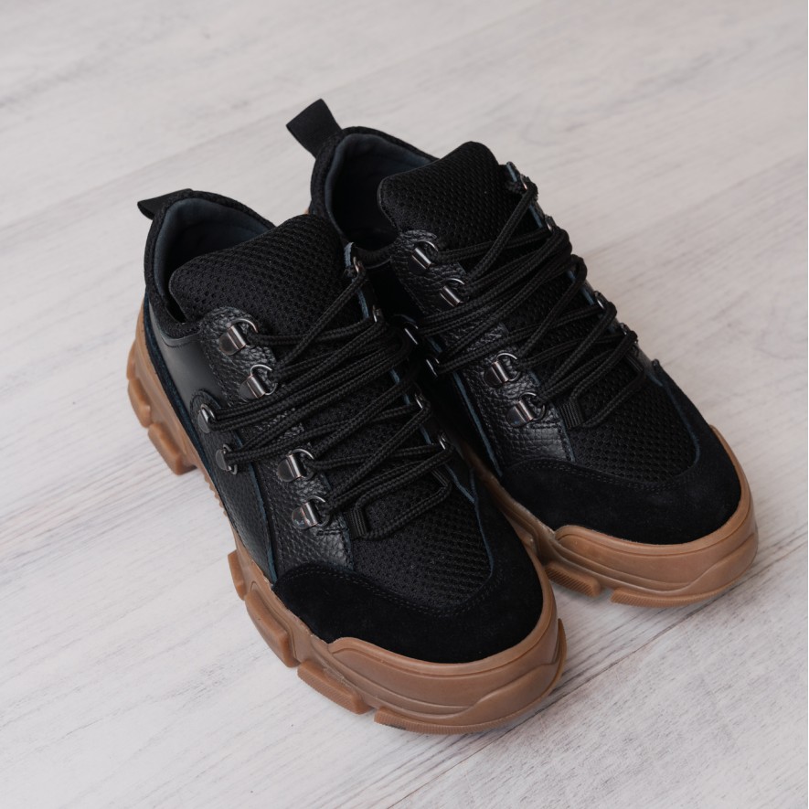 *  Sneakers - Mondo - Utility