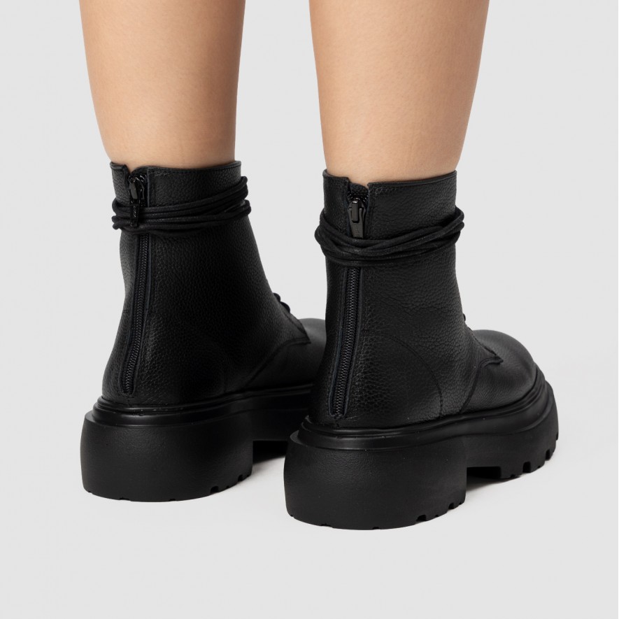         Ghete - Atlas Short - Black